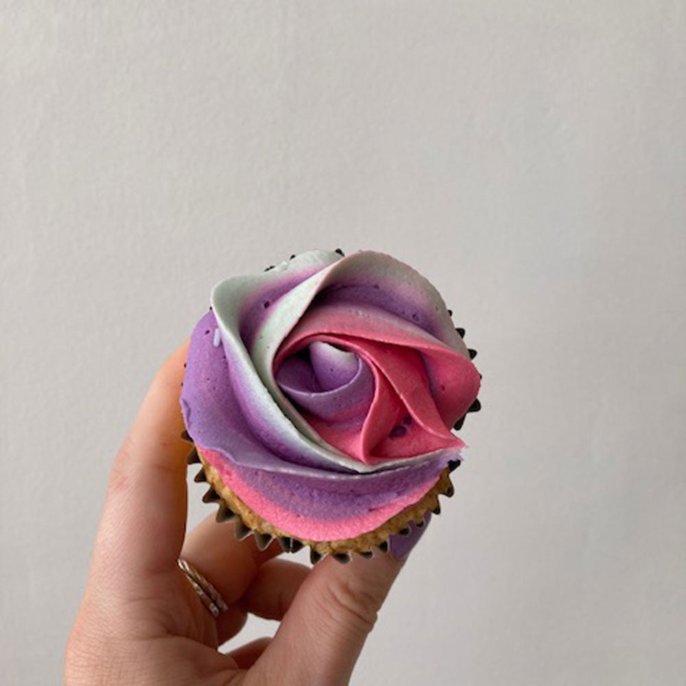 buttercream piping cupcake class