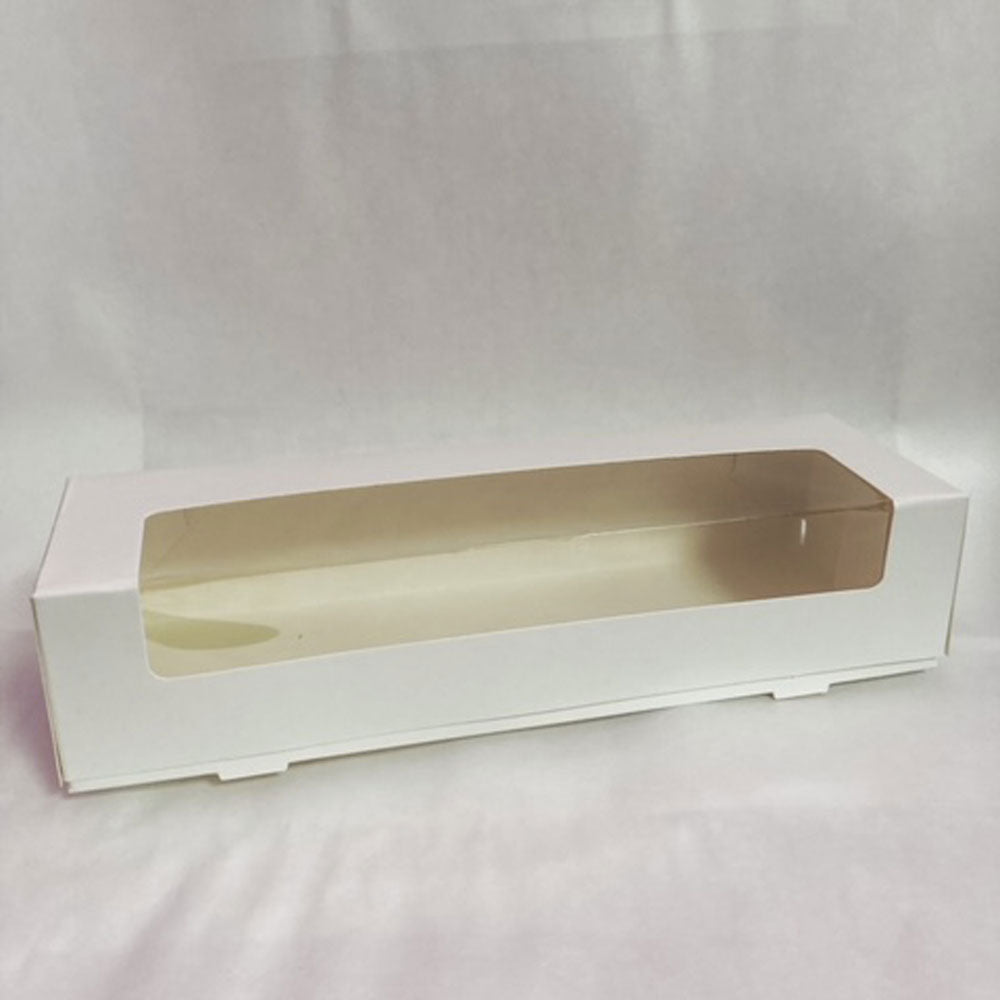 white tart box for mince pies