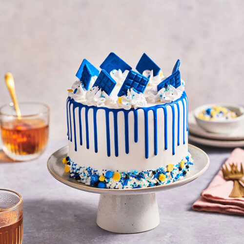 royal blue choco drip cake drip cake